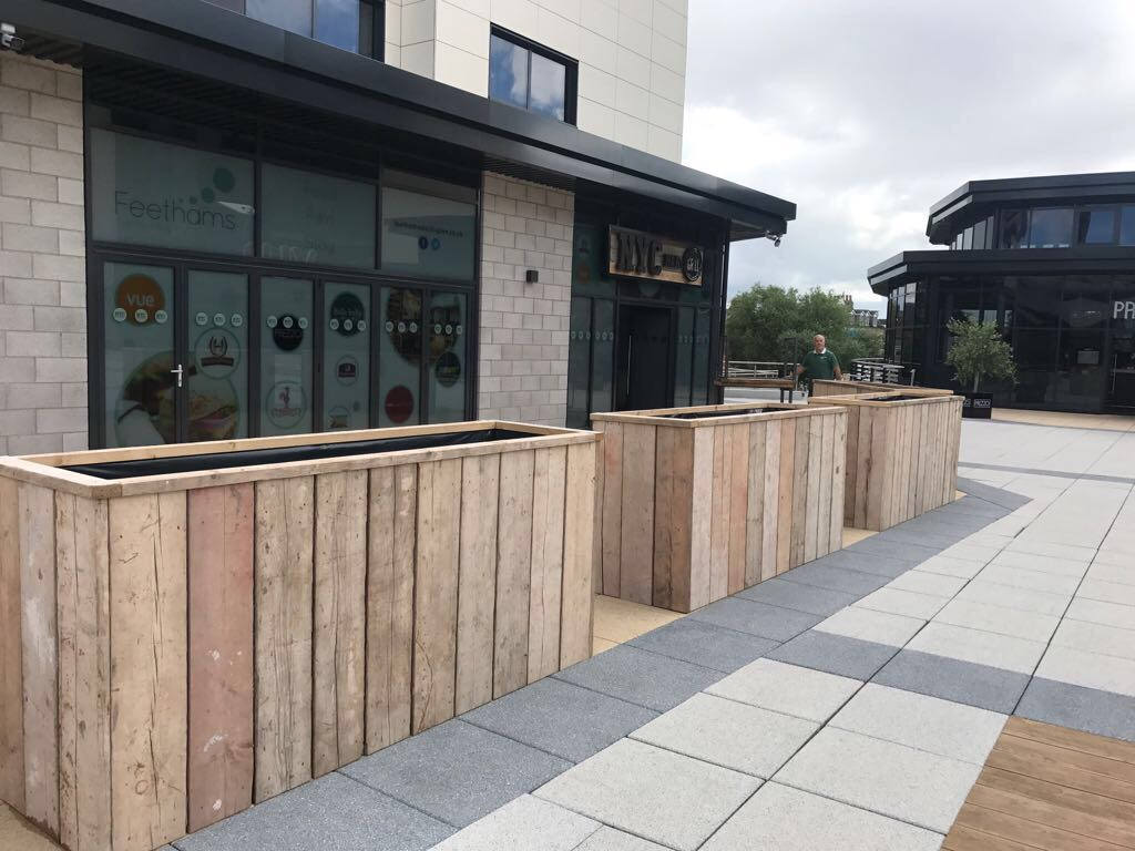 GRAS - Extra Large - Handmade Industrial Chic Reclaimed Wooden Planters - Garden/Bar/Restaurant/Patio | Hand & Craft Furniture