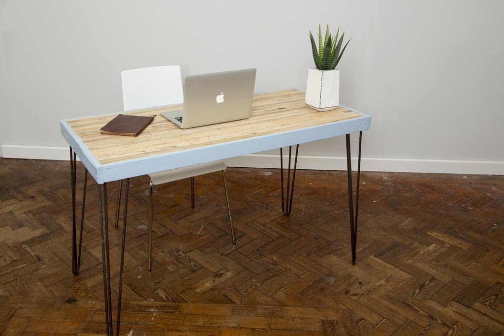 DVEGR - Handmade Industrial Chic Reclaimed Wood Hairpin Leg Table. Custom Made To Order.